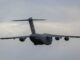 В аэропорту Внуково приземлился военно-транспортный самолет ВВС США