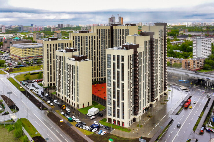 Владимир Ефимов оценил ввод жилья по реновации в Москве в 2,5 миллиона квадратных метров