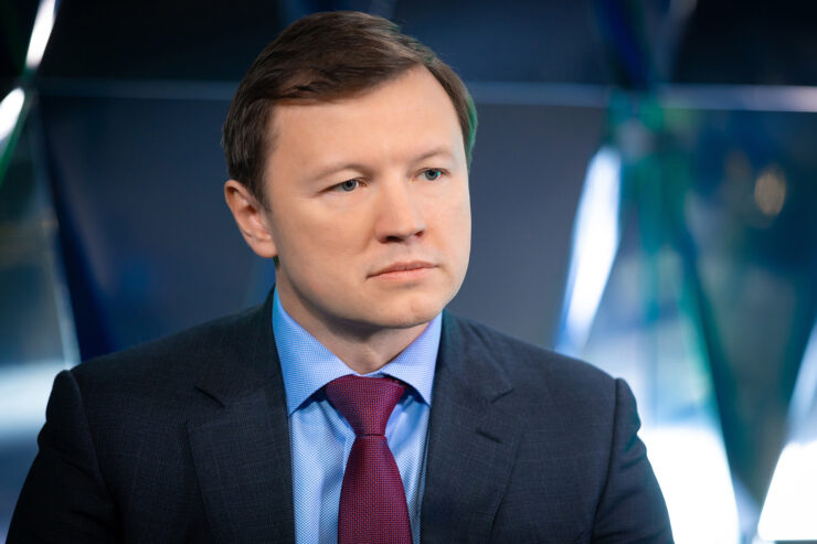 Глава столичного Комплекса градостроительной политики и строительства Владимир Ефимов сообщил о планах по строительству школы на 1000 мест в Левобережном районе