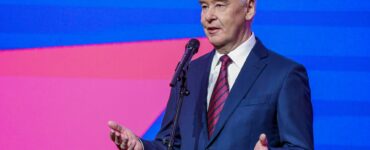 Собянин 1 сентября открыл после реконструкции здание школы № 1520 в Москве