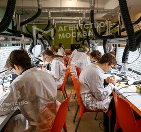 Собянин: В колледжах Москвы заработают электронные студенческие билеты