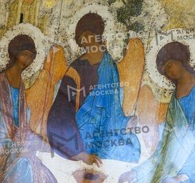 Третьяковка проверяет состояние «Троицы» в мастерских Лавры
