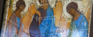 Третьяковка проверяет состояние «Троицы» в мастерских Лавры