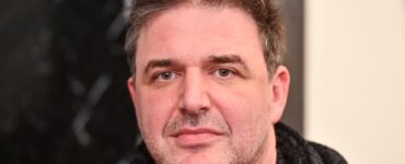Актер Виторган переписал две квартиры в Москве на дочь