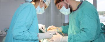 После неудачной блефаропластики женщина не могла закрыть глаза — хирурги Пушкинской больницы её спасли