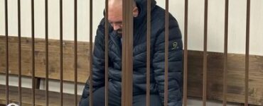 Суд арестовал обвиняемого в убийстве сожительницы и ее дочери в Москве