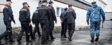 В Москве экс-полицейский сел на 13 лет за слив секретных данных боту для пробива