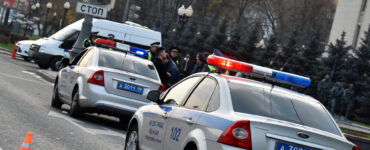 В Москве произошло ДТП с участием грузовика и двух мотоциклов, погиб человек